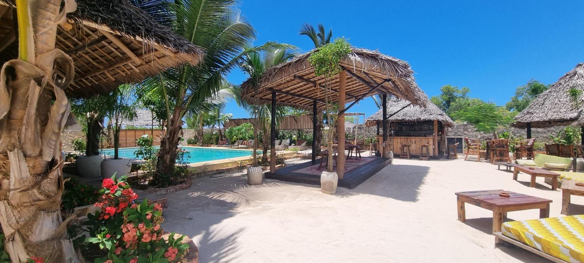 Salama & Mbuyuni Bungalows Матемве Экстерьер фото