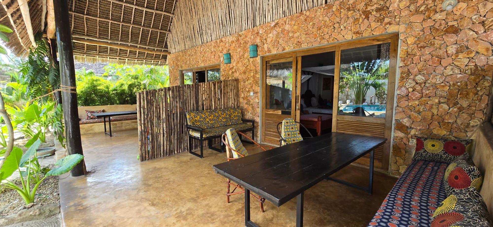Salama & Mbuyuni Bungalows Матемве Экстерьер фото